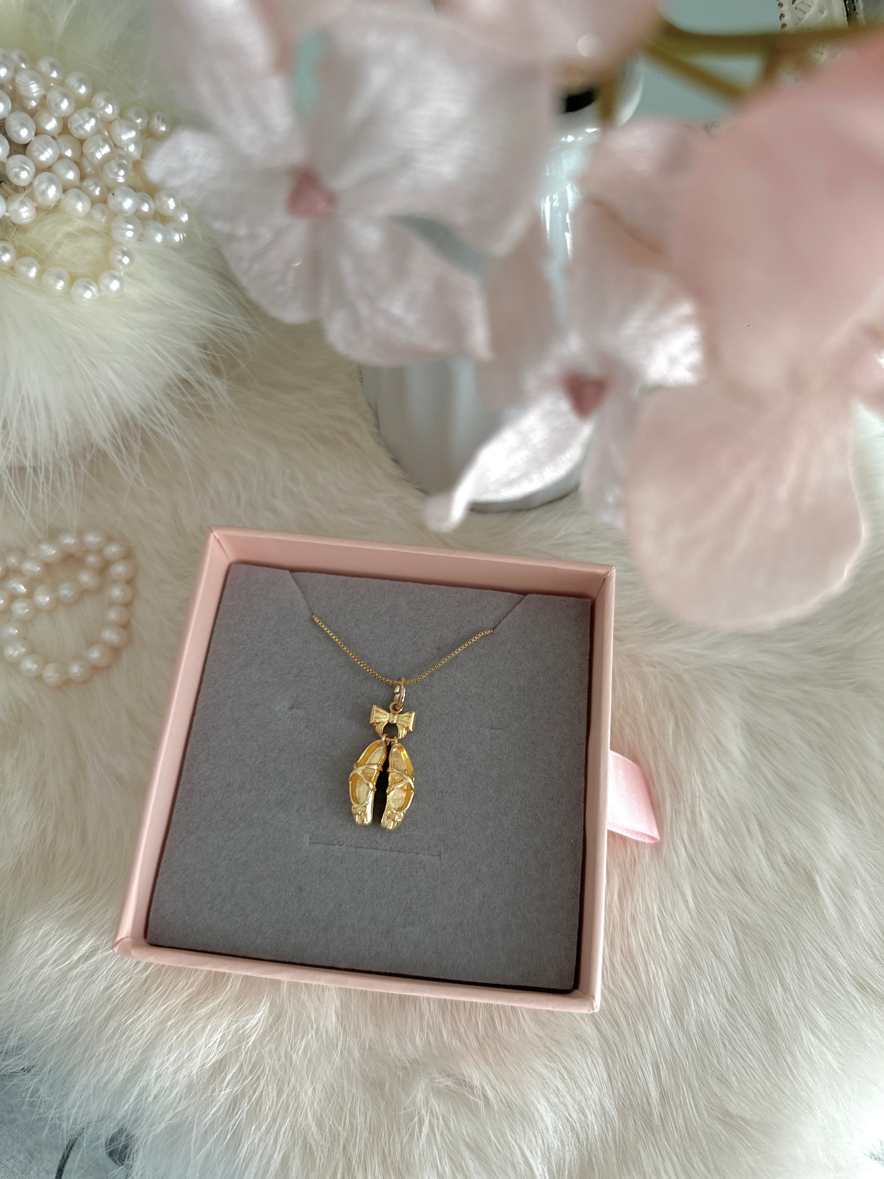 The “Balletcore” Gold Necklace