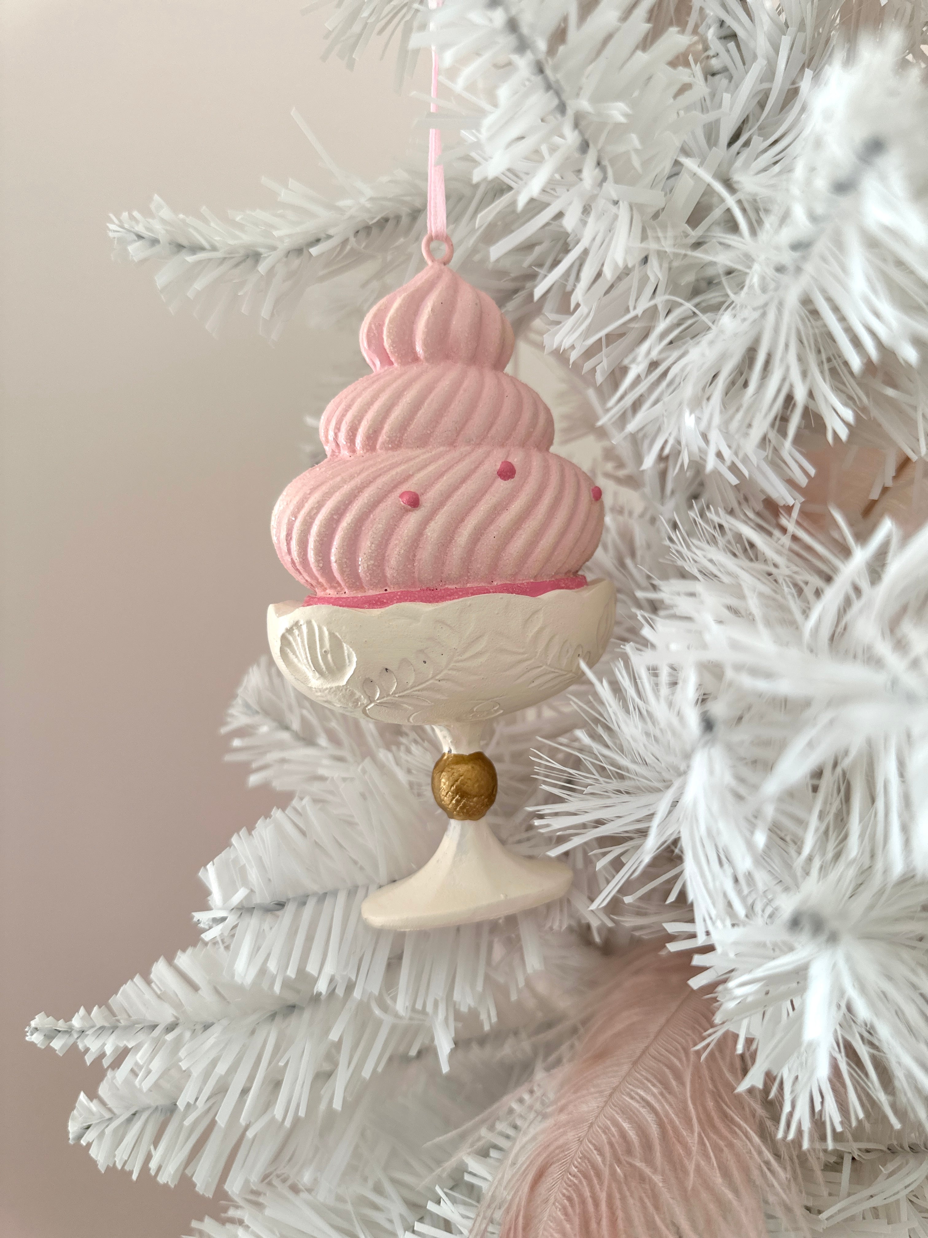 Pastry Ornament
