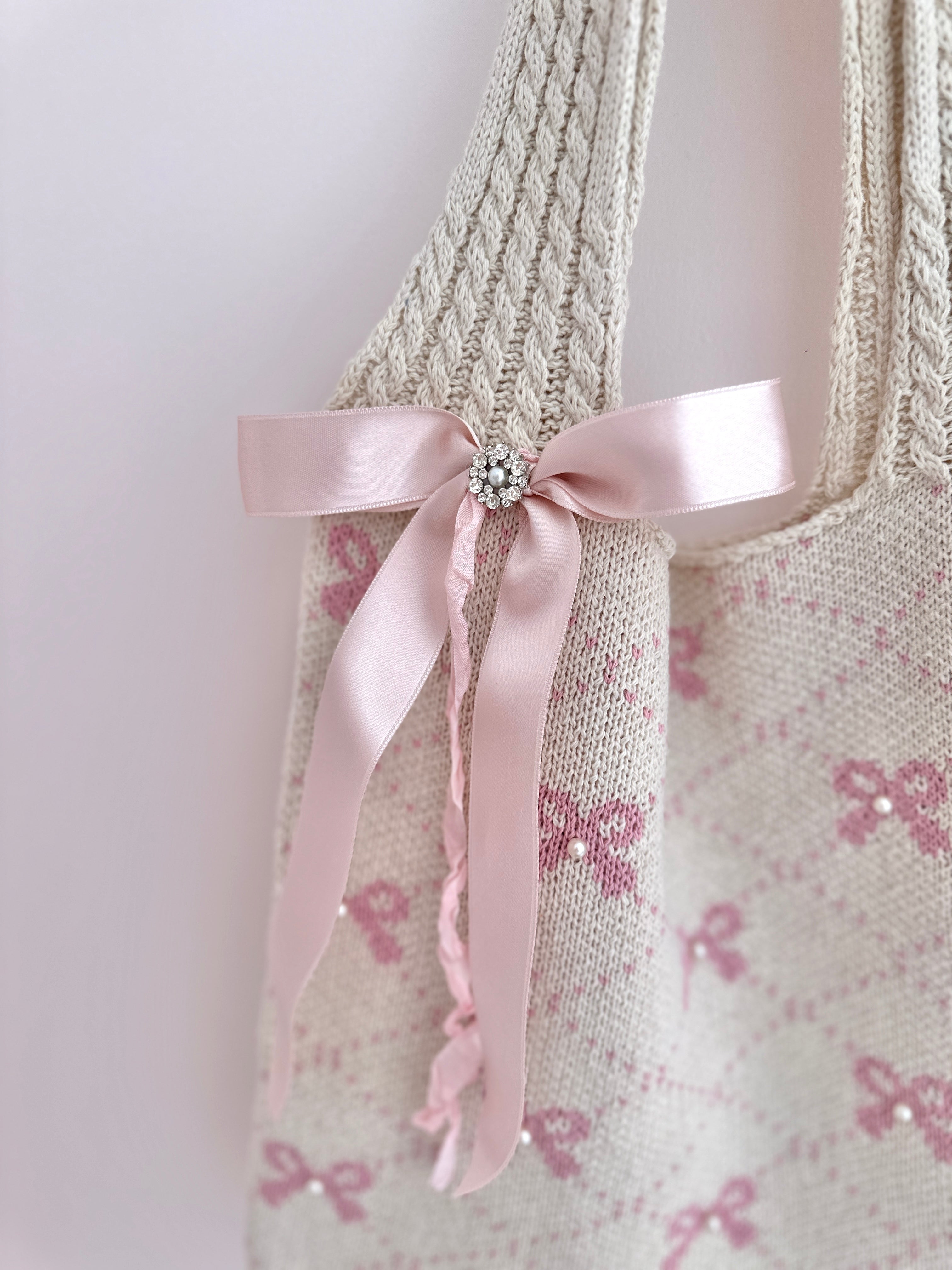 The “Lady” Bow Tote