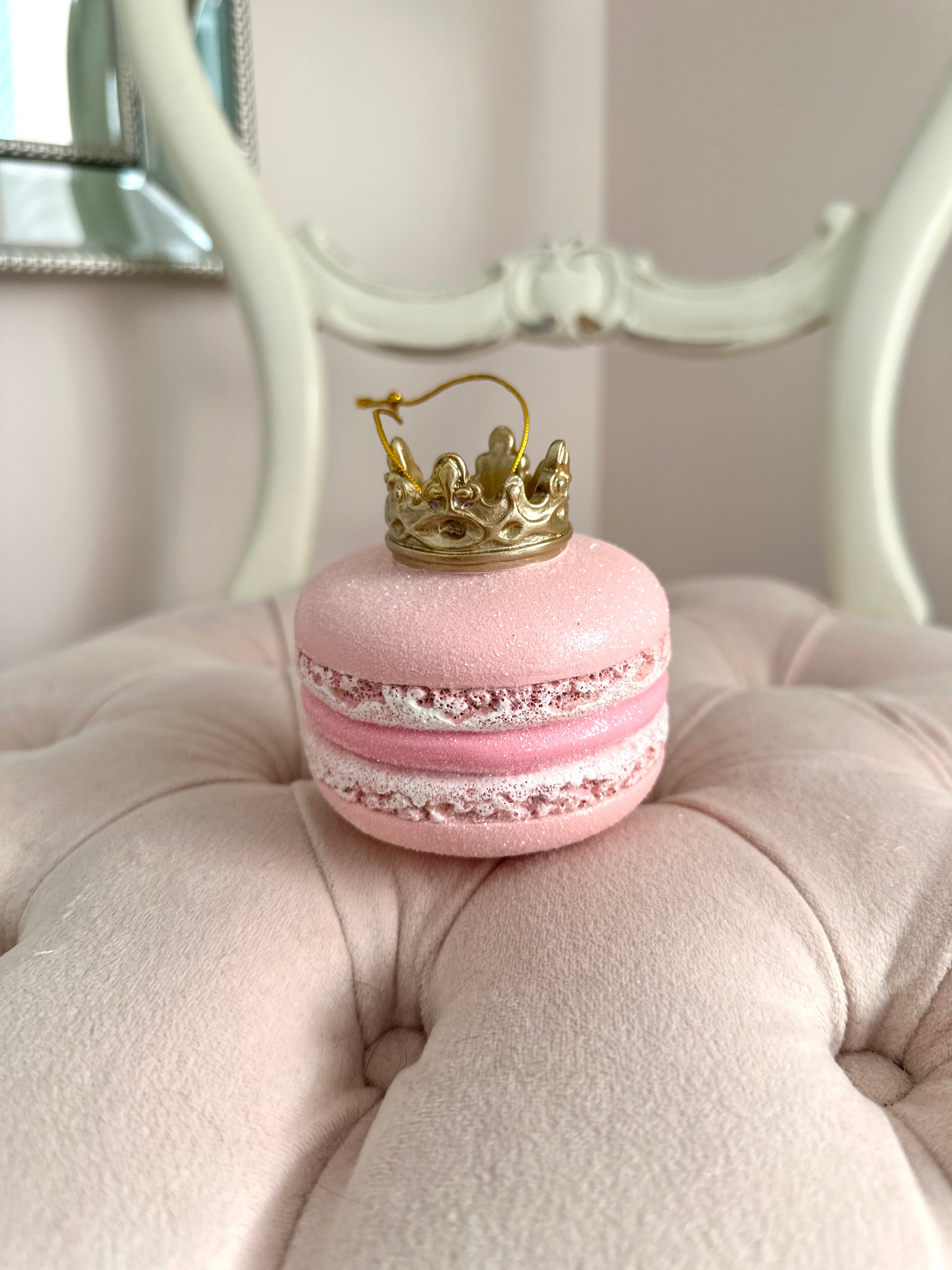 Pink Crown Macaron