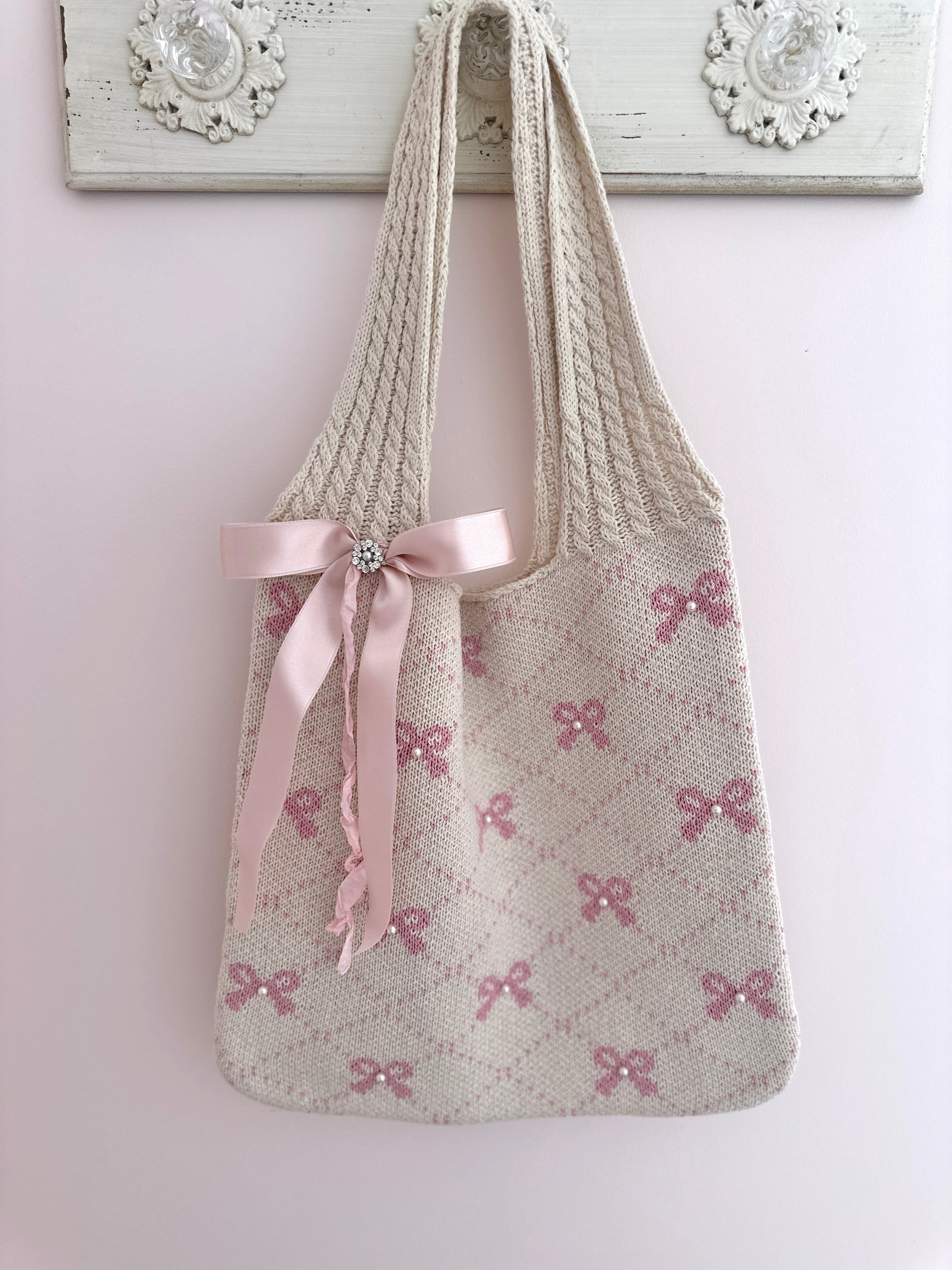 The “Lady” Bow Tote