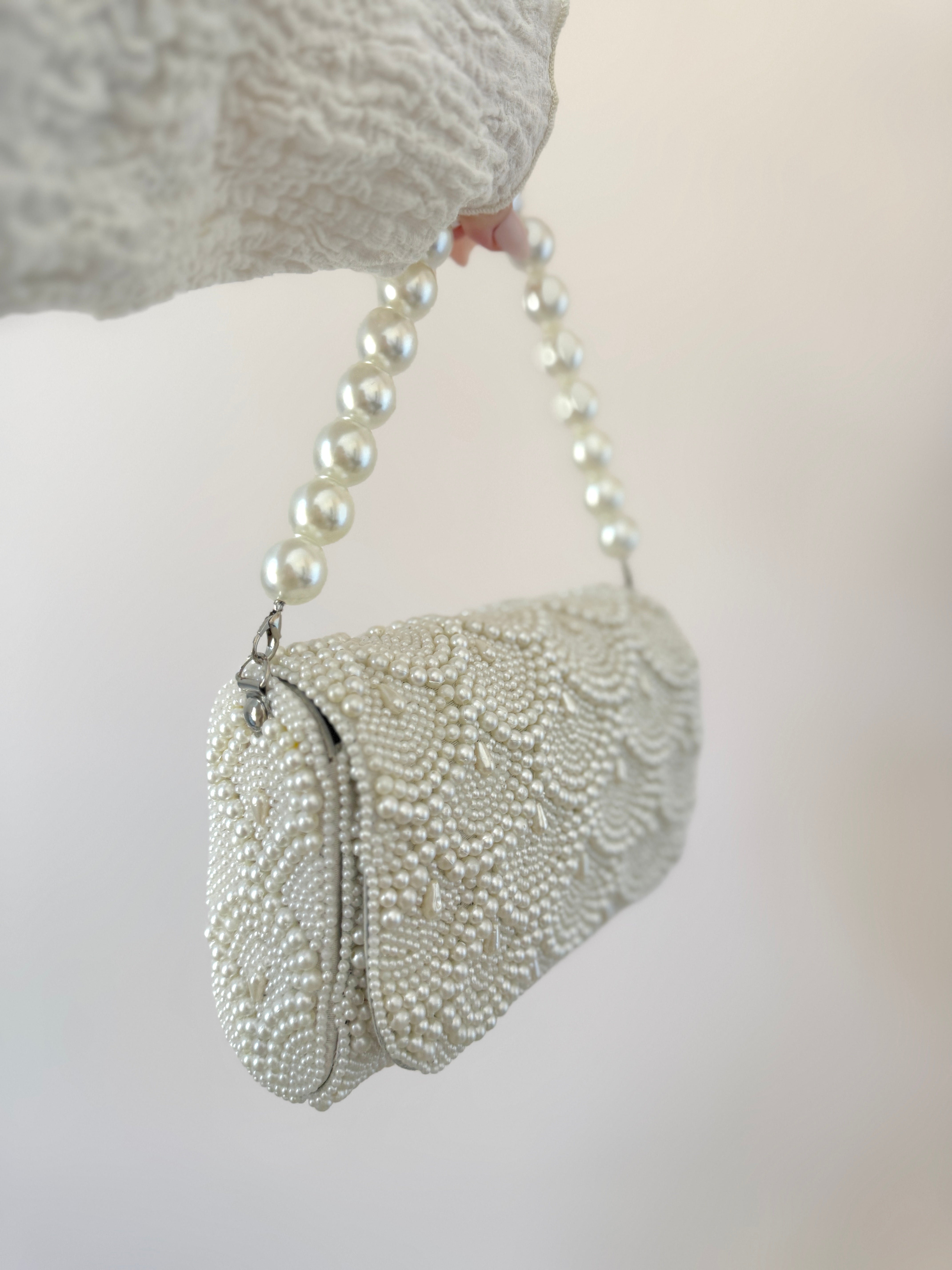 The “Clara” Pearl Scallop Beaded Bag