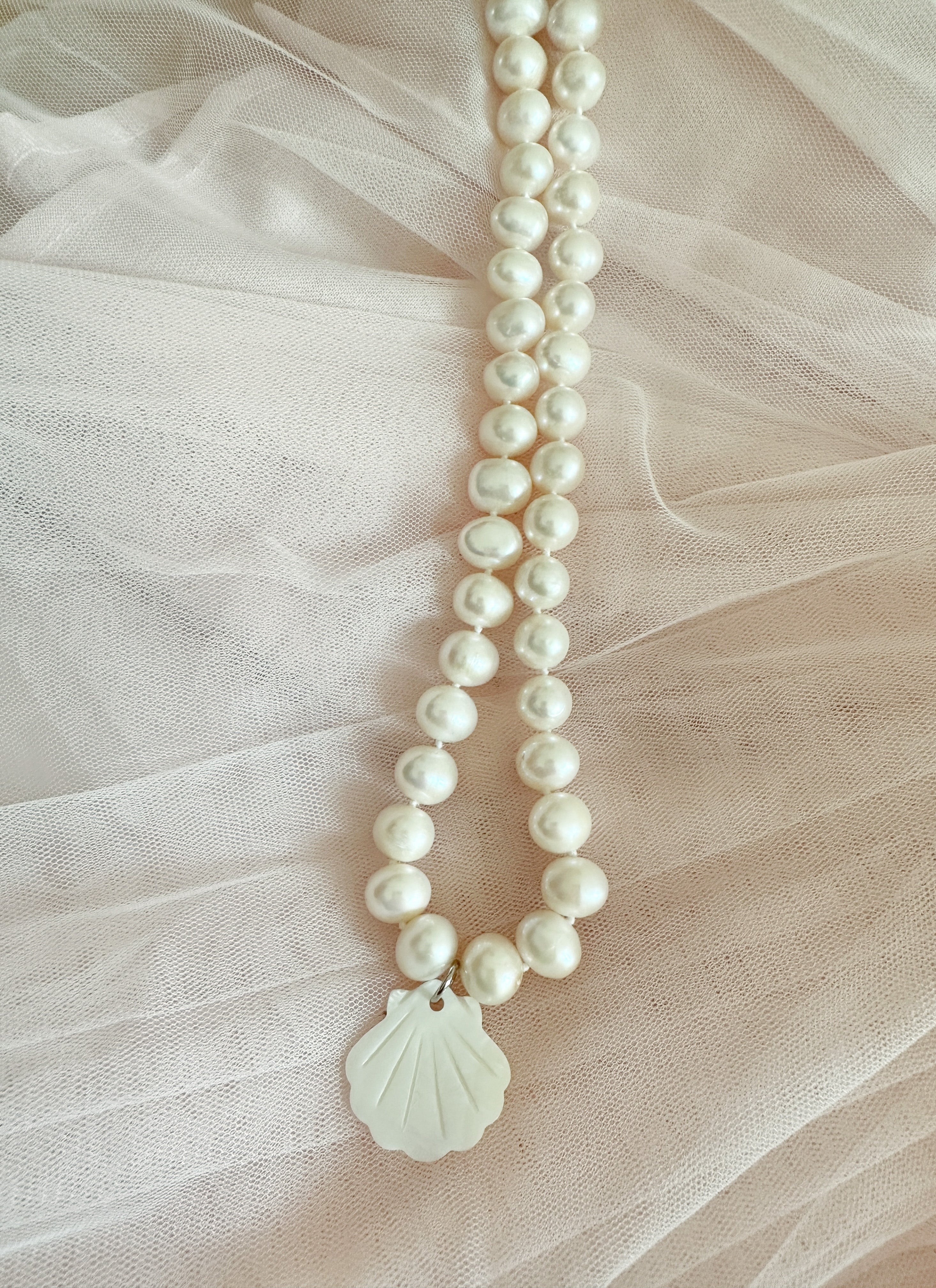 The “Mother Of Pearl Shell” Freshwater Pearl Necklace