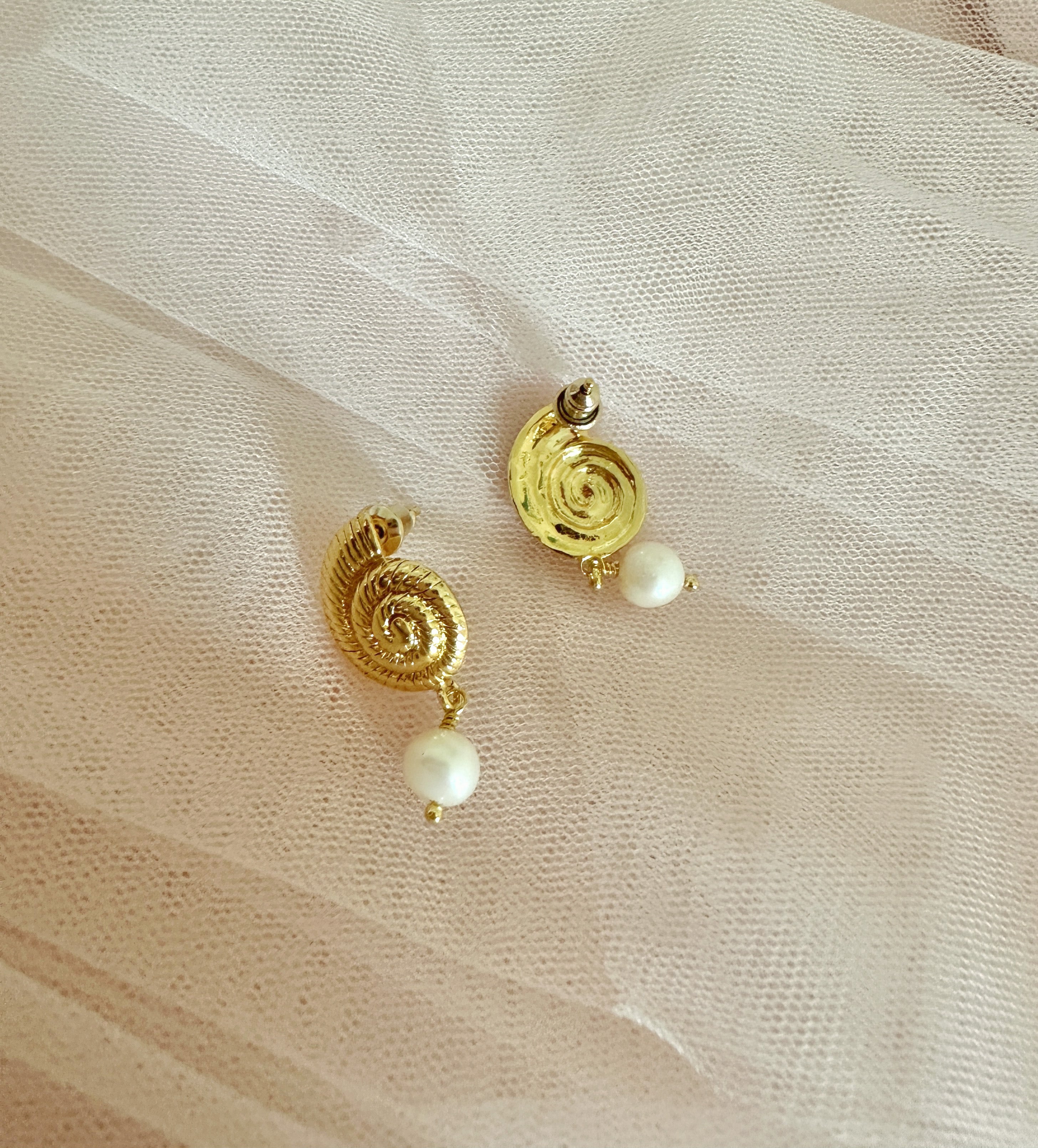 The “Vanessa” Seashell Earrings