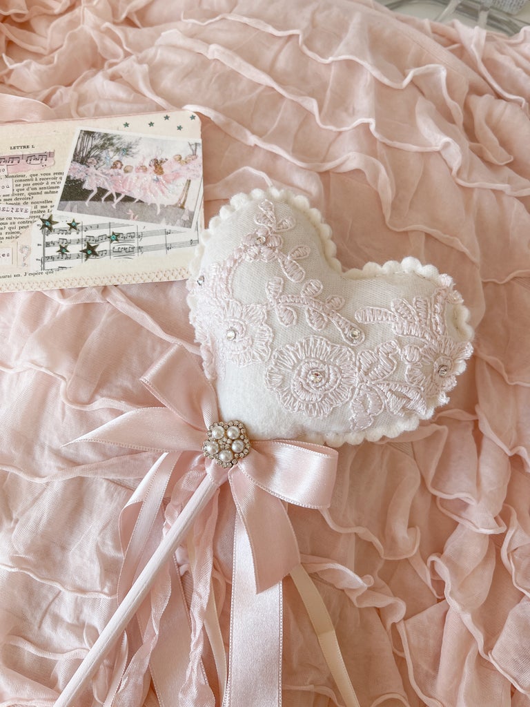 The "French Pink Shimmer Lace" Heart Fairy Wand