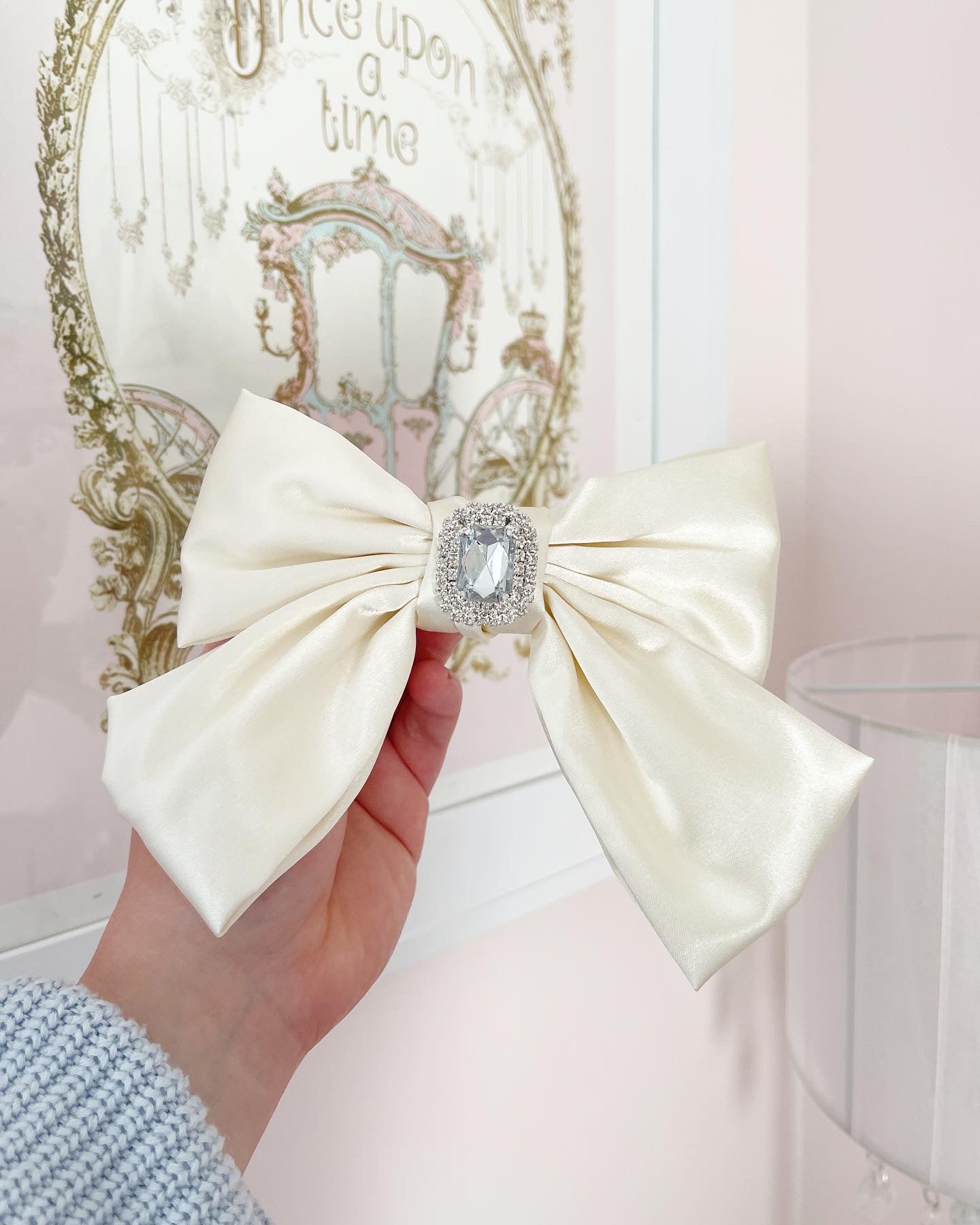"J'adore" French Bow