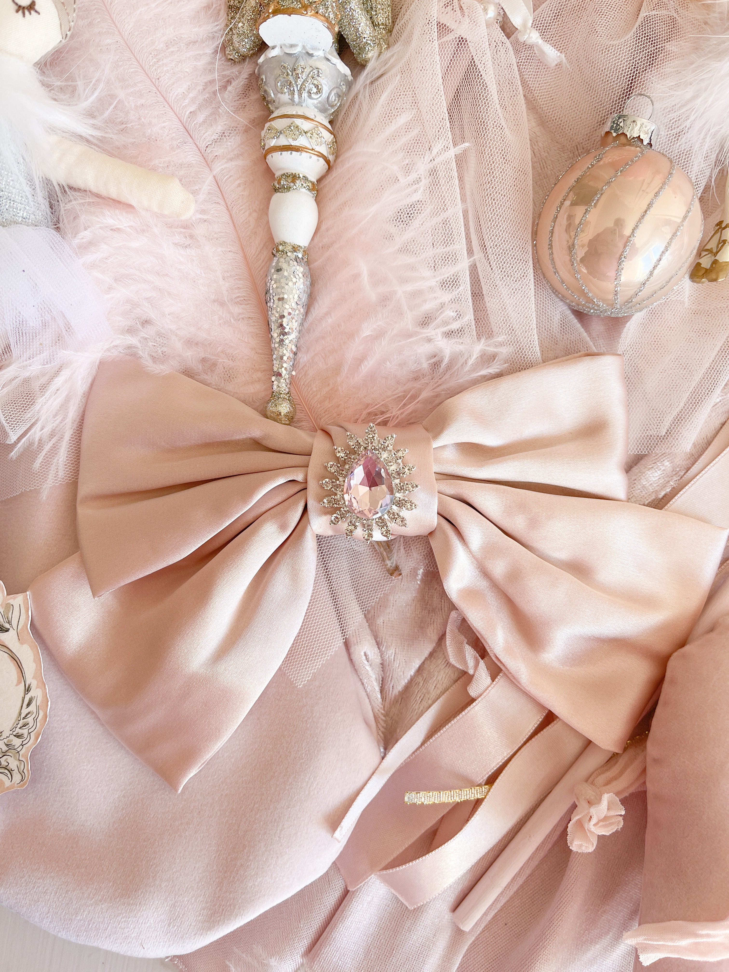 Pink Crown Macaron – Adaline & The Fairies